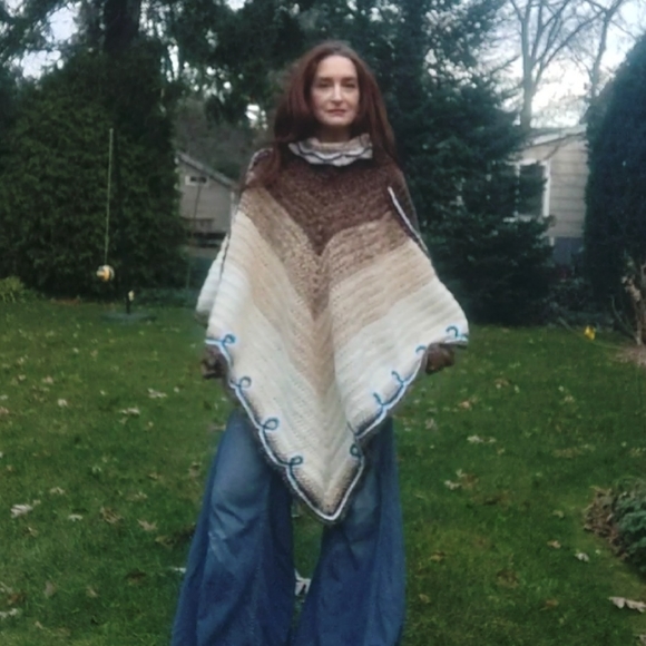 Vintage Handmade Native American Bohemian Hippie Oversized Poncho - Picture 4 of 11
